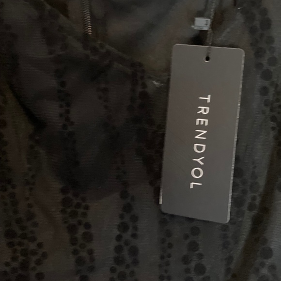 NWT! Trendyol mini cami dress black textured stripe 10 holiday occasion party - Picture 9 of 9